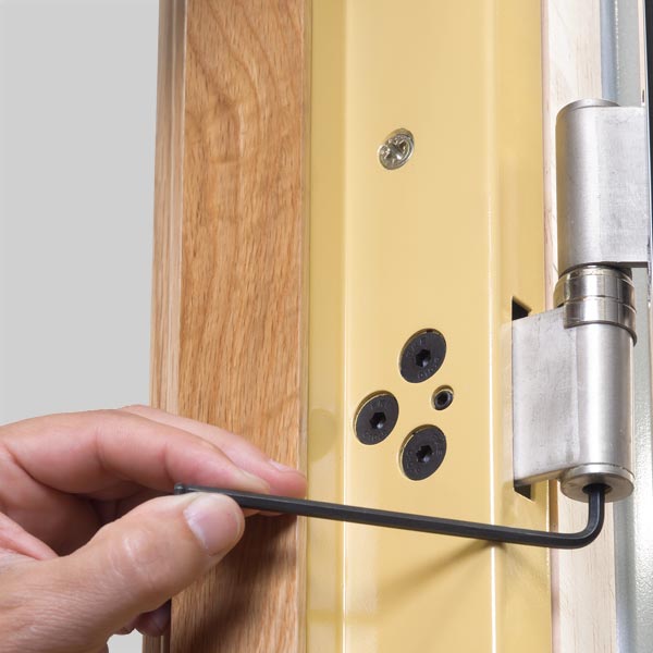 Bisagras y refuerzos estructura THOR 20 Plus